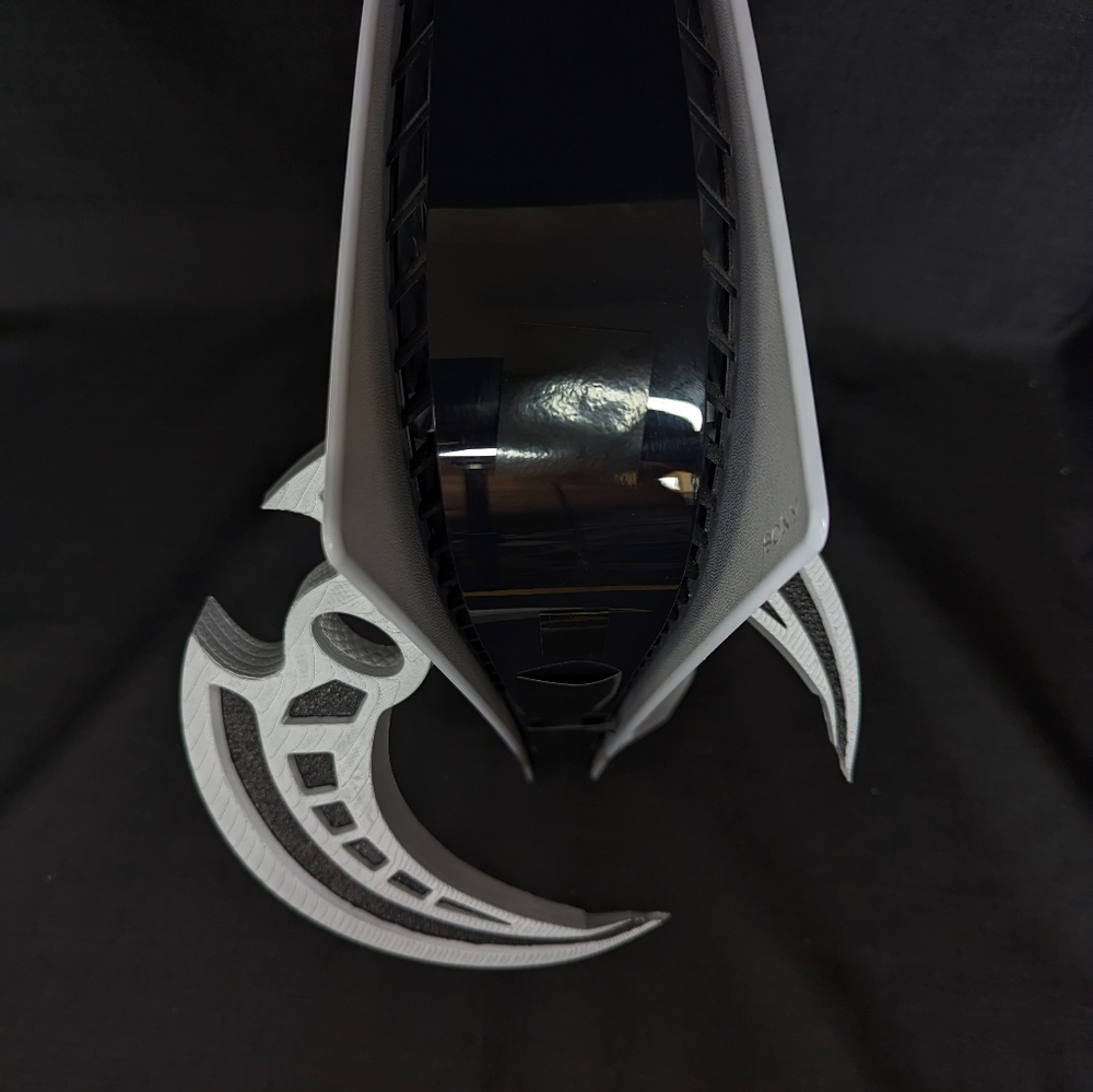 Moon Knight Cresent Dart - Picture 6 of 12
